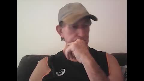 Snapshot of sportbill181 chatting on 02-05-26, 12:04 sportbill181 online show from 02-05-26, 12:04