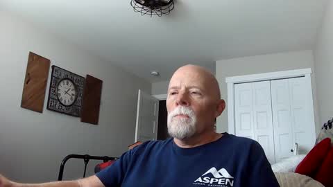 Snapshot of sportfish chatting on 09-21-25, 08:21 sportfish online show from 09-21-25, 08:21