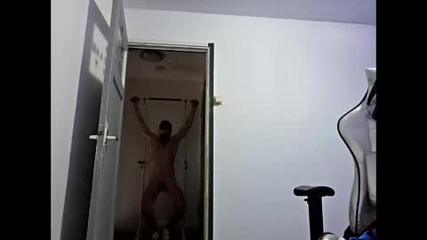 Snapshot of sportladru chatting on 10-12-25, 02:05 sportladru online show from 10-12-25, 02:05