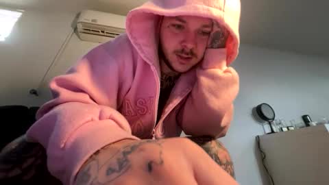 Snapshot of sportsfreak1619 chatting on 02-11-26, 08:14 sportsfreak1619 online show from 02-11-26, 08:14