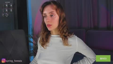 Lilly  online Monday - Friday ask time in pm online show from 10-01-25, 04:13