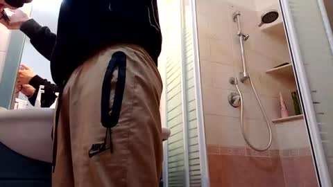 sprullo503609 online show from 10-30-25, 12:45