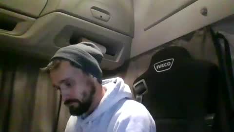 spyco82 online show from 12-11-24, 05:37