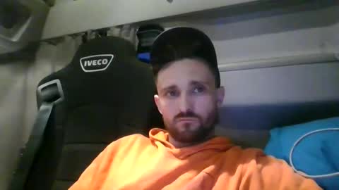 spyco82 online show from 01-07-25, 04:48