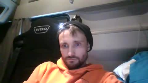 spyco82 online show from 02-03-25, 02:34