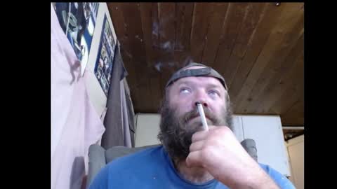 Snapshot of squegly chatting on 09-29-25, 03:00 Bryan online show from 09-29-25, 03:00