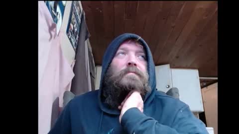 Snapshot of squegly chatting on 11-09-25, 08:56 Bryan online show from 11-09-25, 08:56