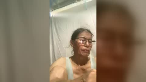 Snapshot of squirt0120 chatting on 07-14-26, 04:06 squirt0120 online show from 07-14-26, 04:06