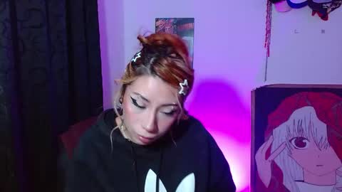 Snapshot of squirt_charlotte chatting on 05-08-26, 04:07 HELLO WELCOME MY NAME IS CHARLOTTE OY A NEW GIRL online show from 05-08-26, 04:07