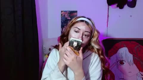 Snapshot of squirt_charlotte chatting on 06-10-26, 03:29 HELLO WELCOME MY NAME IS CHARLOTTE OY A NEW GIRL online show from 06-10-26, 03:29