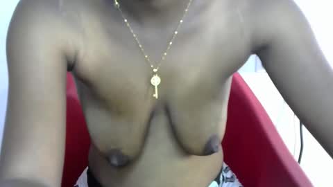 Snapshot of squirt_queen67 chatting on 04-07-26, 07:14 Naughty slut online show from 04-07-26, 07:14