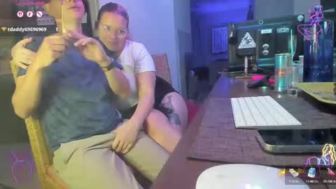 Roxy Day  Mossimo Knight online show from 09-28-25, 04:40