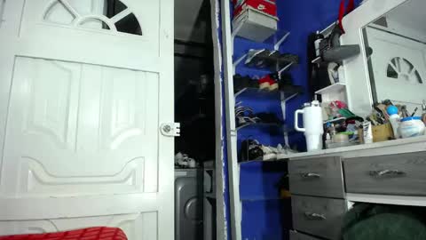 squirter_girl69 online show from 04-24-26, 05:54