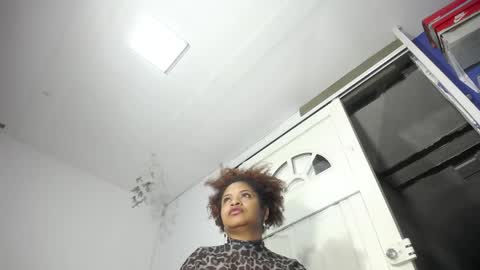 squirter_girl69 online show from 04-26-26, 10:02