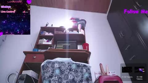 Snapshot of squirtmachinex chatting on 01-14-25, 09:51 Wanda online show from 01-14-25, 09:51