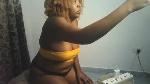 Sexy muna online show from 06-03-26, 07:19