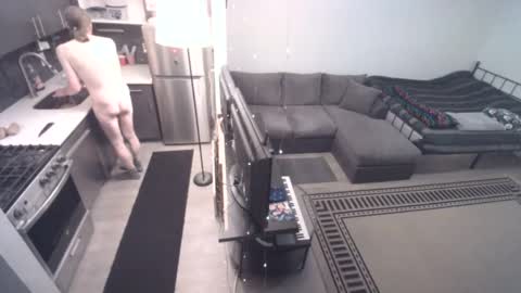 Snapshot of sqwindak chatting on 12-31-24, 03:55 sqwindak online show from 12-31-24, 03:55