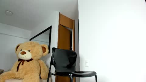 Snapshot of sr_smit_hot chatting on 07-24-26, 05:16 ANDR online show from 07-24-26, 05:16