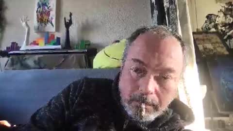 Snapshot of srekos38 chatting on 12-14-25, 01:49 srekos38 online show from 12-14-25, 01:49