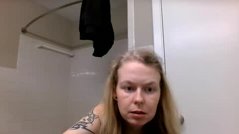sriley386444137 online show from 01-01-25, 01:27