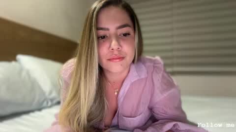 Sophie 3 online show from 05-06-26, 02:40
