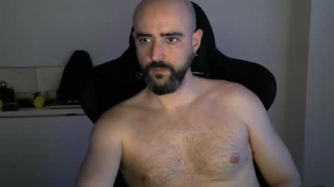 Snapshot of srtramposo chatting on 03-06-25, 12:30 srtramposo online show from 03-06-25, 12:30