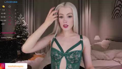 Alexandra online show from 12-14-25, 11:09