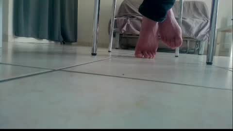 Snapshot of ssenzo chatting on 05-11-26, 05:57 ssenzo online show from 05-11-26, 05:57