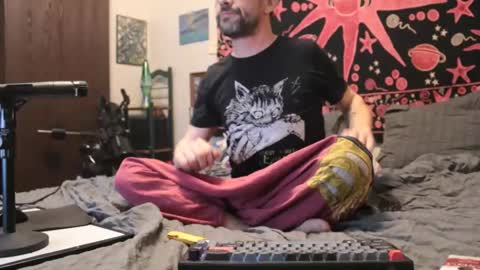 Snapshot of ssparearhyme chatting on 04-01-26, 07:42 ssparearhyme online show from 04-01-26, 07:42