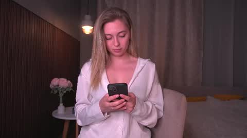 Kate online show from 09-13-25, 07:13