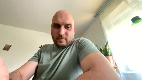 Snapshot of sta13 chatting on 05-18-26, 02:34 sta13 online show from 05-18-26, 02:34