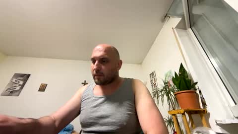 Snapshot of sta13 chatting on 05-23-26, 11:09 sta13 online show from 05-23-26, 11:09