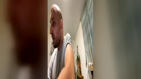 Snapshot of sta13 chatting on 07-07-26, 10:25 sta13 online show from 07-07-26, 10:25
