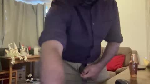 Snapshot of sta_real chatting on 12-18-25, 11:27 fun life online show from 12-18-25, 11:27