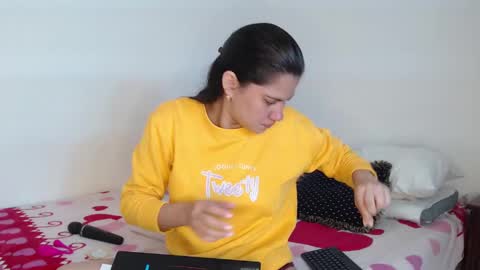 stacey_taylor7 online show from 12-02-24, 12:18