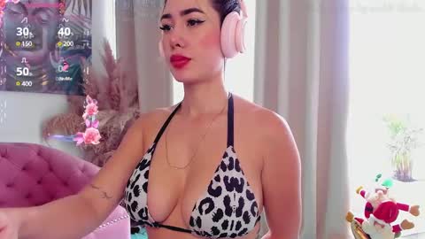 Snapshot of stacy_malibu1 chatting on 12-29-24, 03:57 TWstacymalibu110 online show from 12-29-24, 03:57