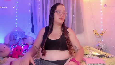Stacy Boobs  online show from 06-04-26, 12:33