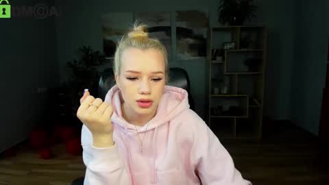 Stacy Western online show from 03-06-26, 06:43