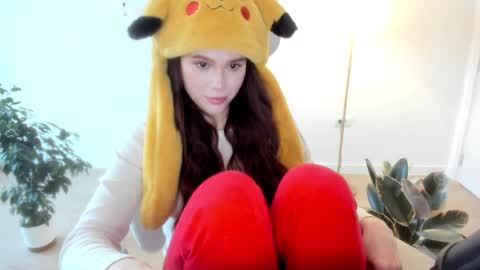 Stacy online show from 11-26-25, 01:45