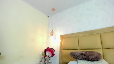 KEIMI  online show from 04-11-26, 07:45