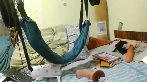 stambo0704987834 online show from 04-04-26, 05:38