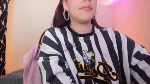 Stand and Rose online show from 03-26-26, 05:35