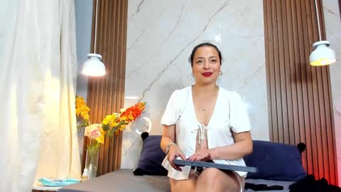 Snapshot of stangela_rivera chatting on 10-15-25, 11:43 Angel Rivera online show from 10-15-25, 11:43
