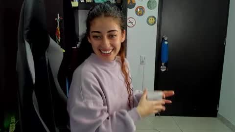 Snapshot of star_shooting chatting on 09-26-25, 10:03 star_shooting online show from 09-26-25, 10:03