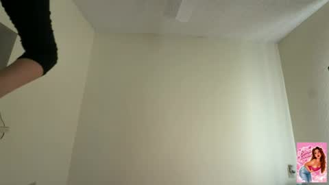 Stara Winters online show from 06-19-26, 12:48