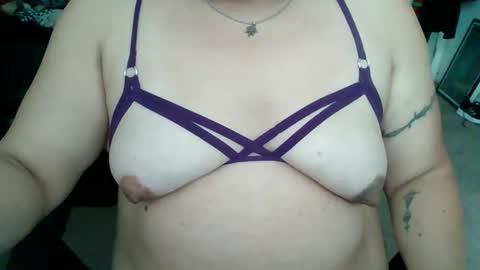 starella___saxxxton online show from 05-17-26, 07:10