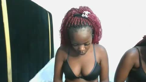 lia online show from 11-11-25, 06:19