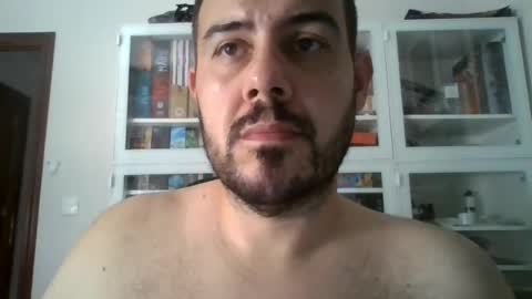 Snapshot of stark_86 chatting on 06-12-26, 05:01 stark_86 online show from 06-12-26, 05:01
