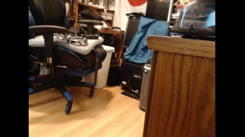 Snapshot of starknakeed chatting on 01-27-25, 03:39 Starknakeed online show from 01-27-25, 03:39