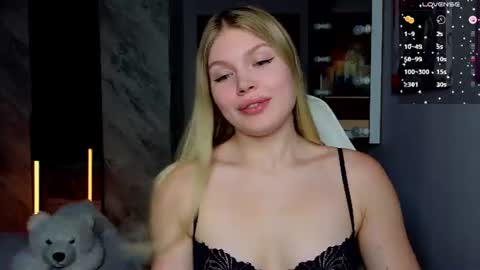 Caroline online show from 07-20-26, 01:24